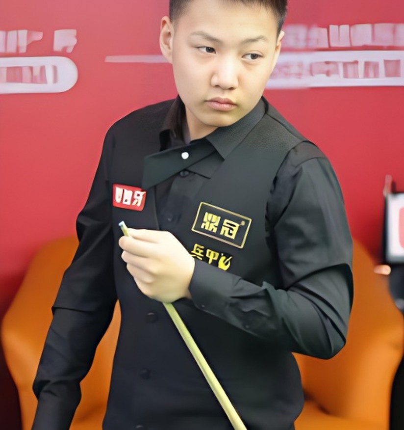 盛逸辰照片